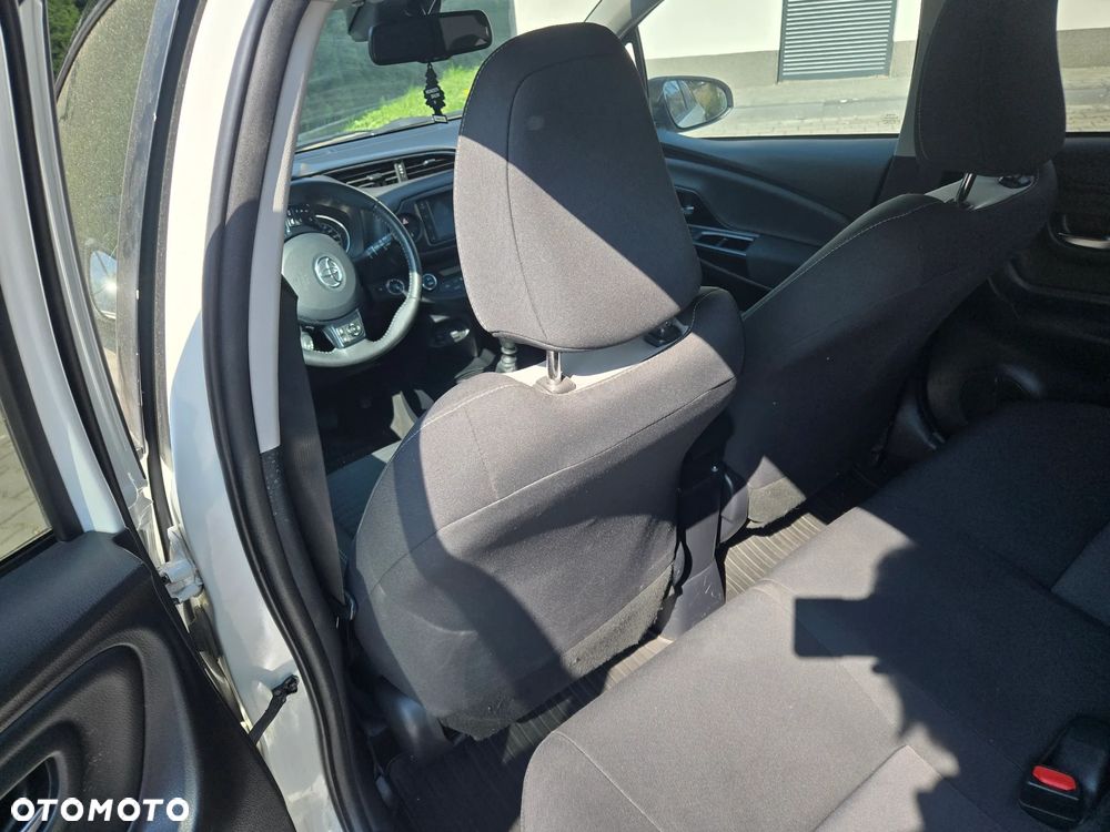 Toyota Yaris 1.5 Premium - 16