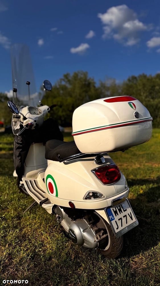 Vespa Primavera - 7