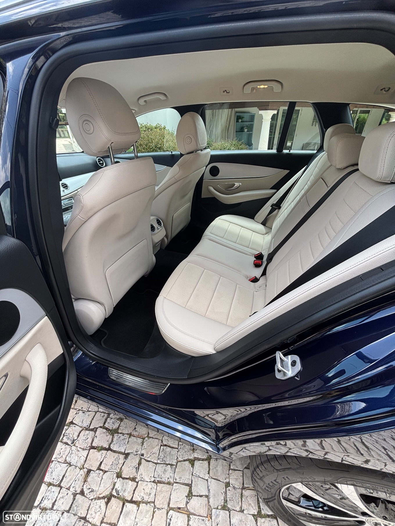 Mercedes-Benz E 300 de Avantgarde - 22