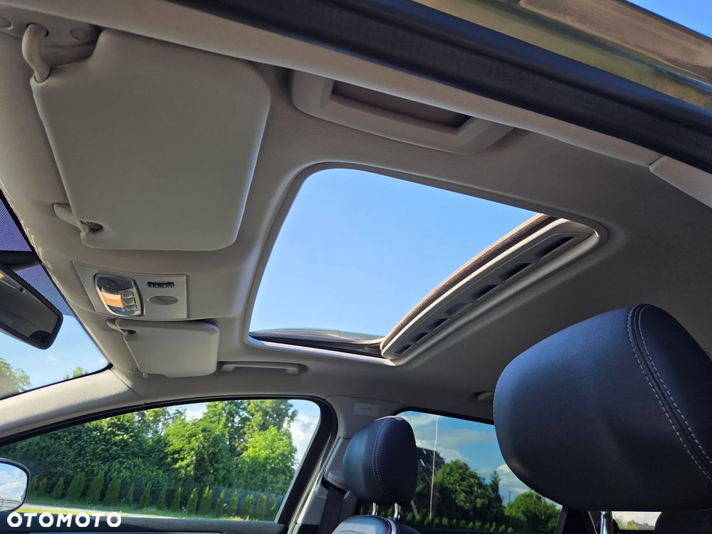 Ford Mondeo 2.0 TDCi Titanium X - 37