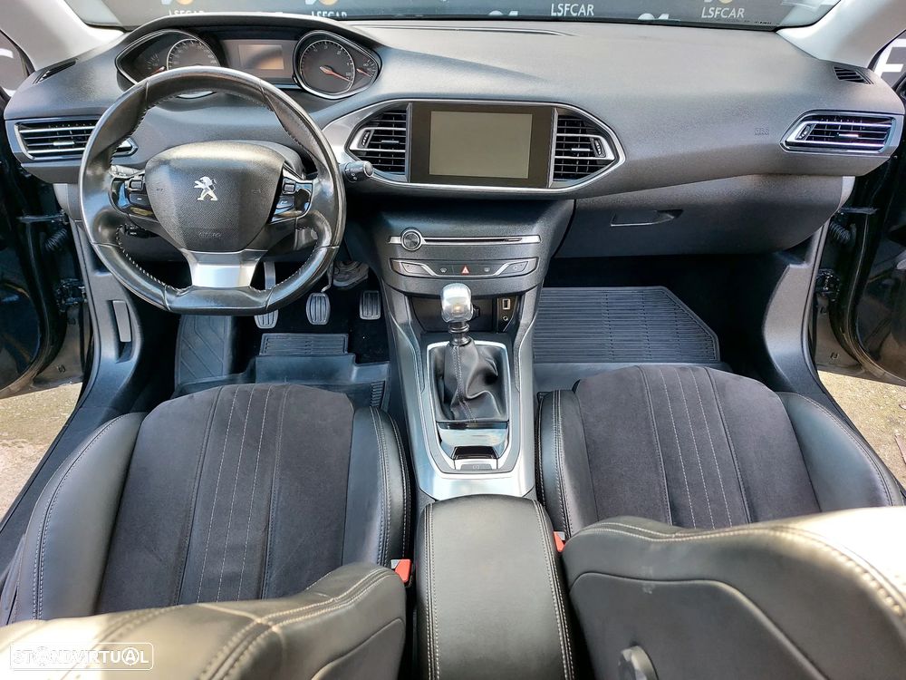 Peugeot 308 SW 1.6 e-HDi Allure J17 - 18