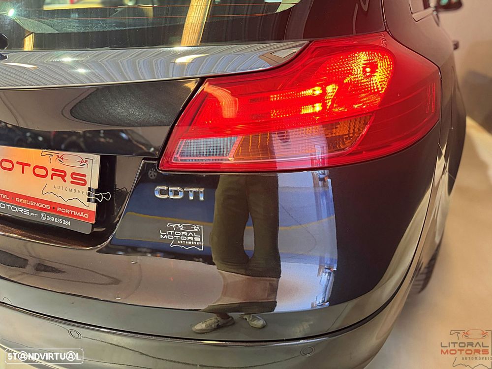 Opel Insignia Sports Tourer 2.0 CDTI Active - 12