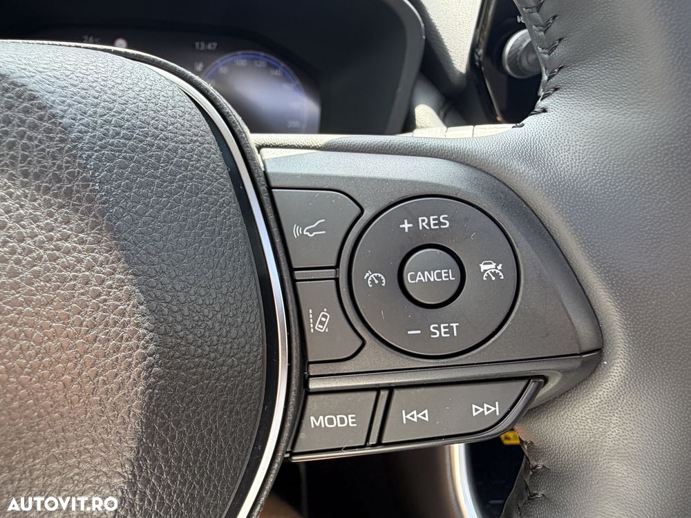Toyota RAV4 2.5 VVT-iE 4x4 Luxury - 18