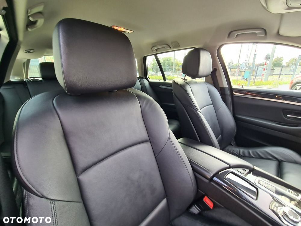 BMW Seria 5 - 28