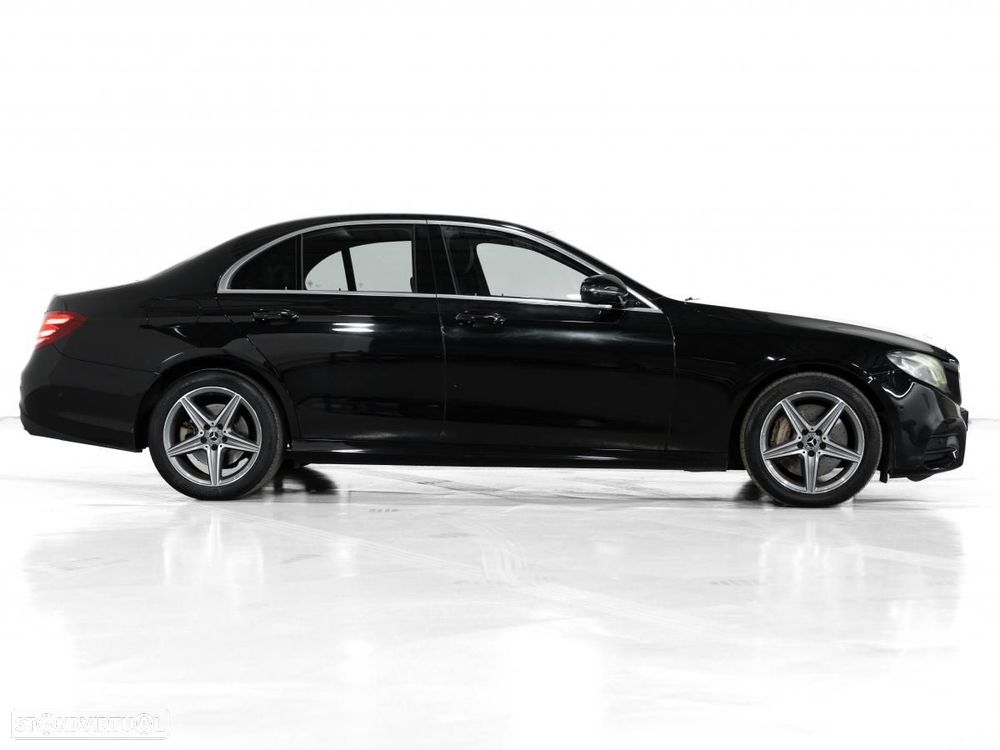 Mercedes-Benz E 300 de AMG Line - 2