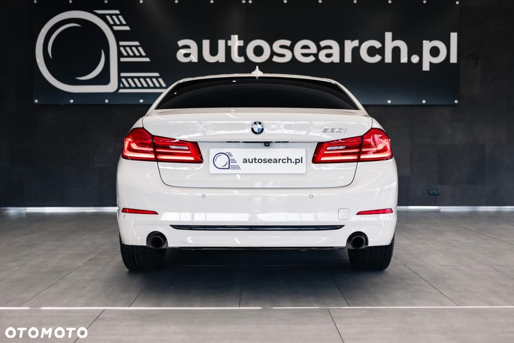 BMW Seria 5 530i Sport Line sport - 6