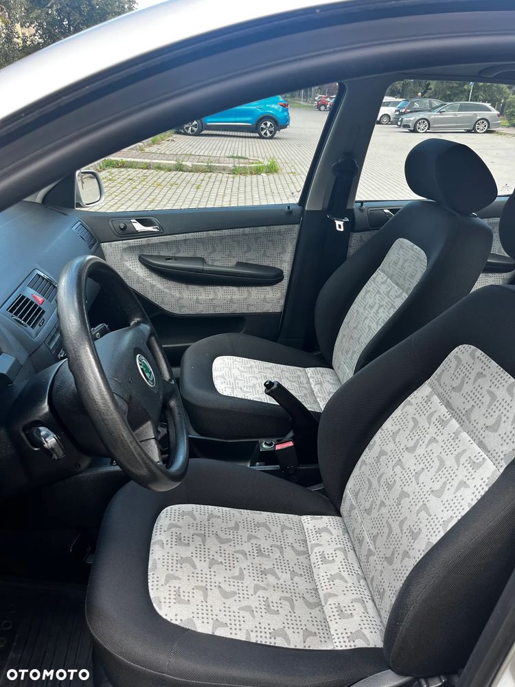 Skoda Fabia - 5