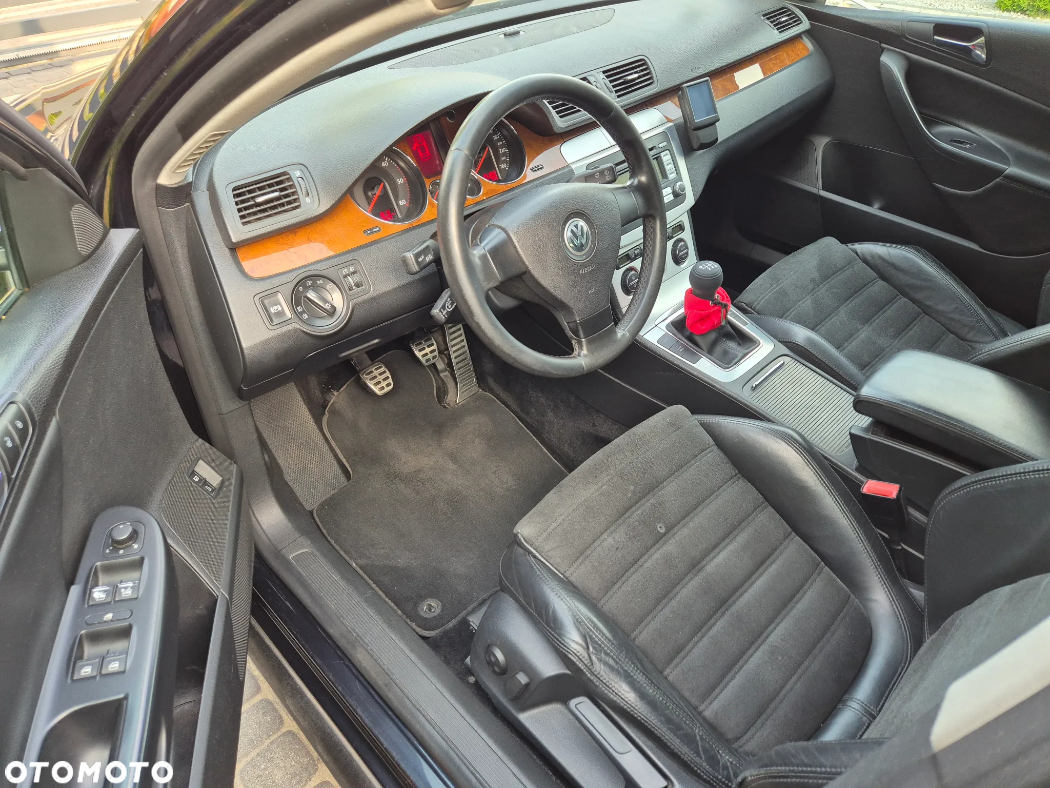 Volkswagen Passat 2.0 TDI Highline - 13