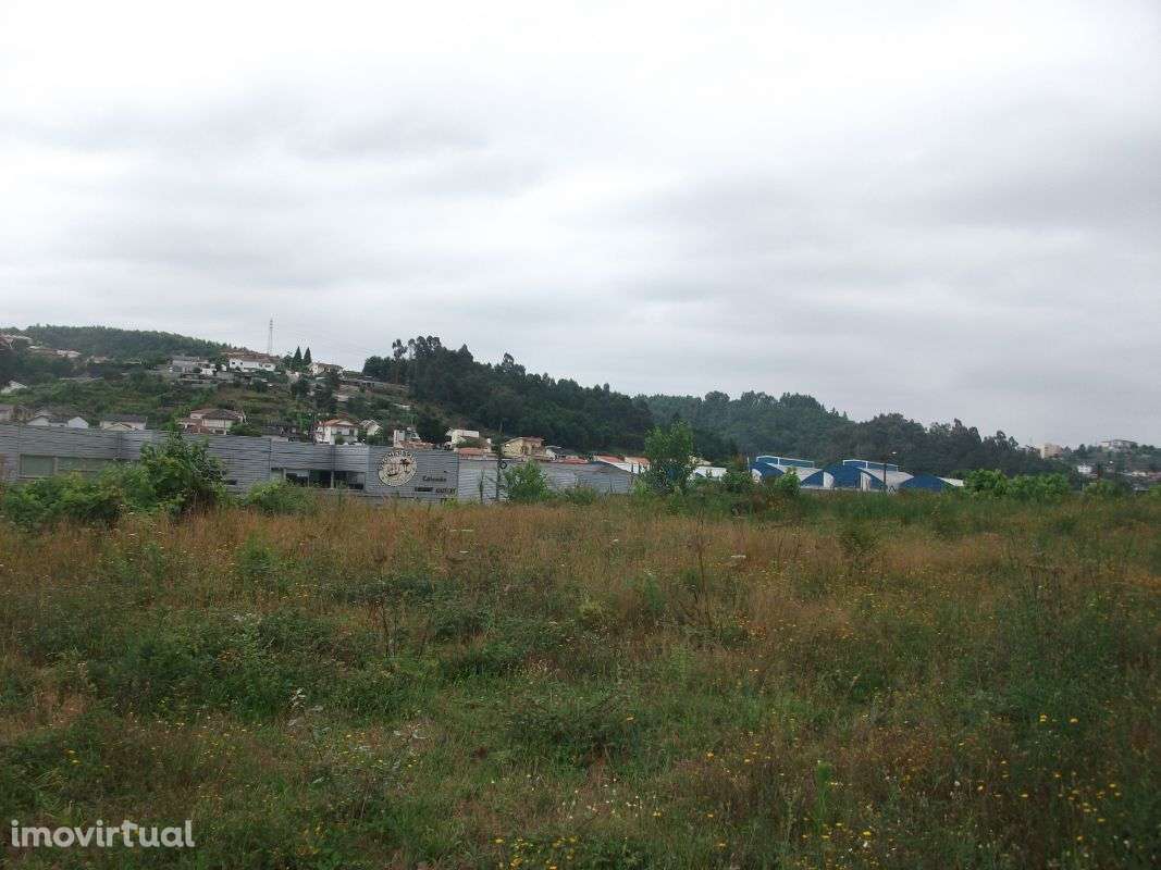 Excelente Terreno Industrial - Grande imagem: 3/4