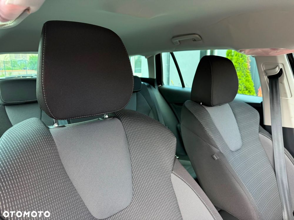 Skoda Octavia 1.5 TSI mHEV Selection DSG - 25