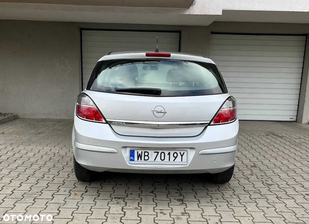 Opel Astra 1.6 - 6