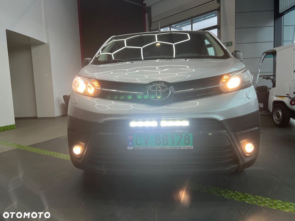 Toyota Proace - 7
