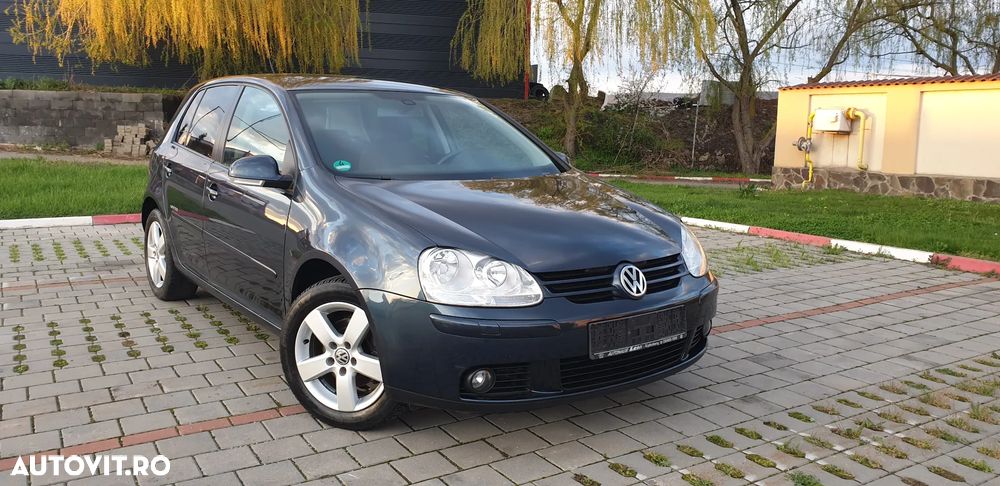 Volkswagen Golf 1.6 United - 1