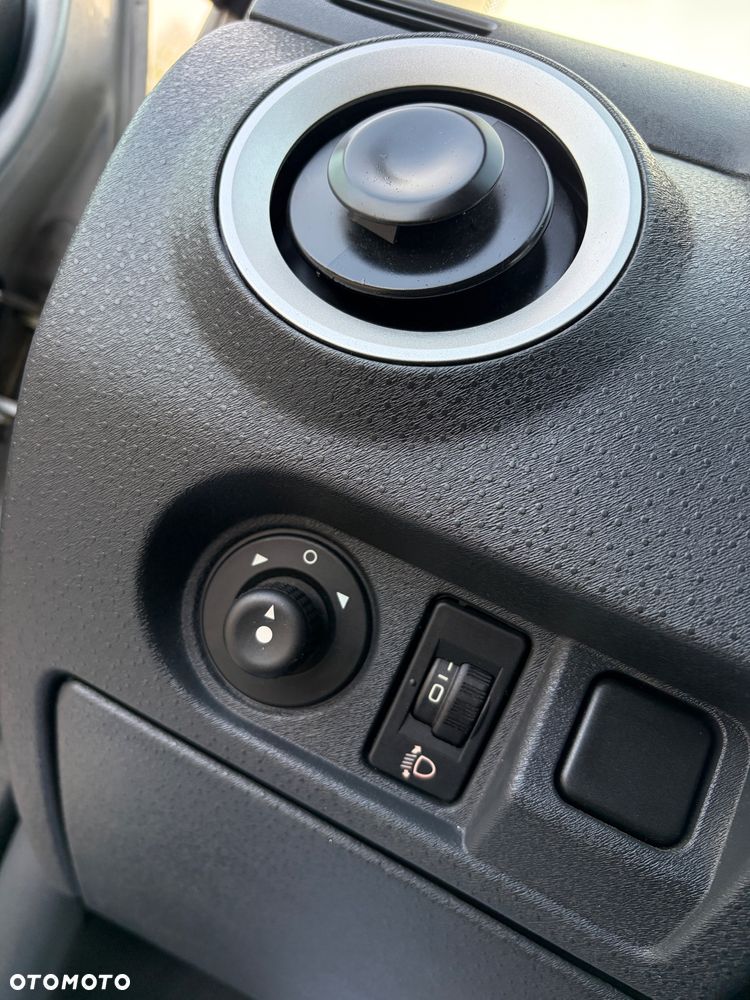 Citroën C3 1.4 Tonic - 21