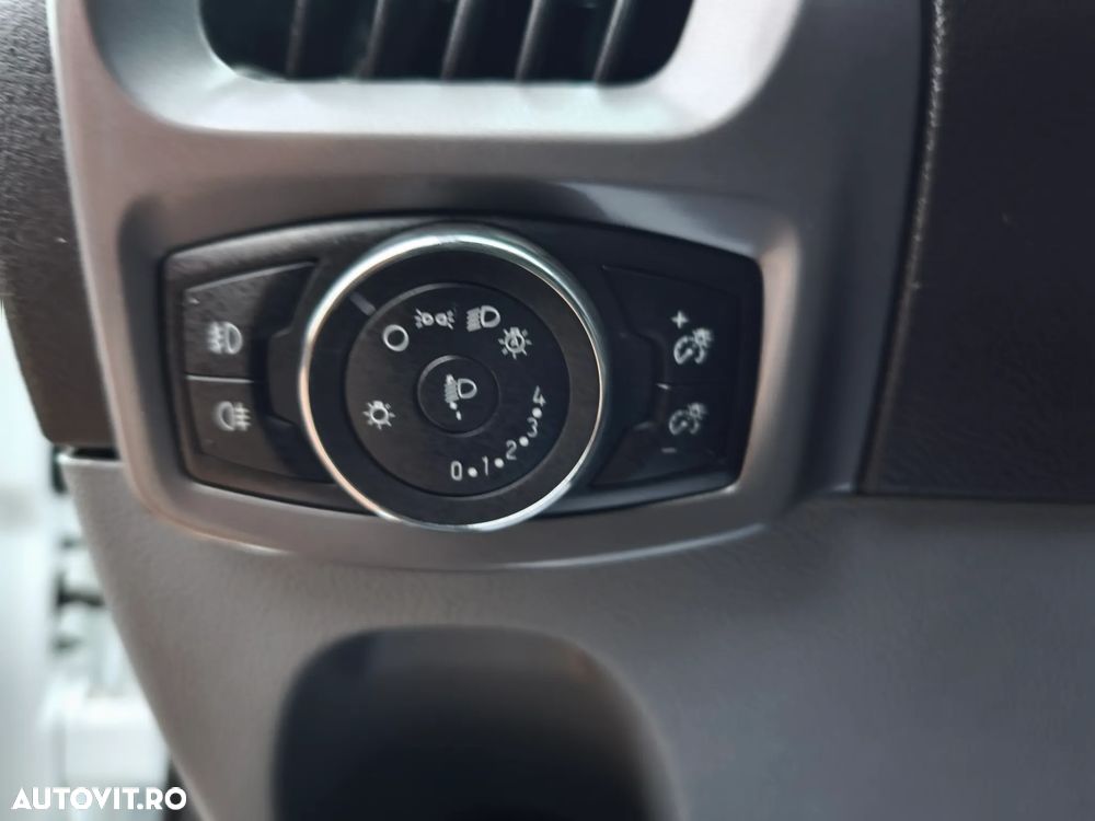 Ford Transit Custom - 22