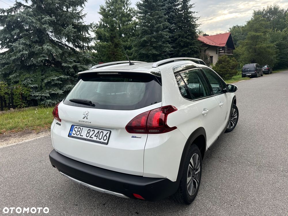 Peugeot 2008 PureTech 110 Stop&Start Allure - 6