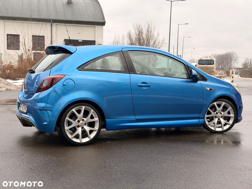 Opel Corsa 1.6T OPC - 5