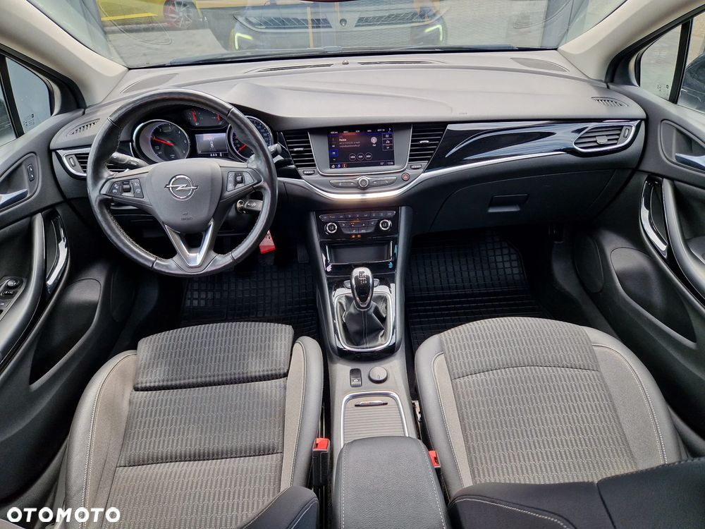Opel Astra - 14
