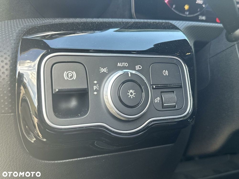 Mercedes-Benz Klasa A - 23