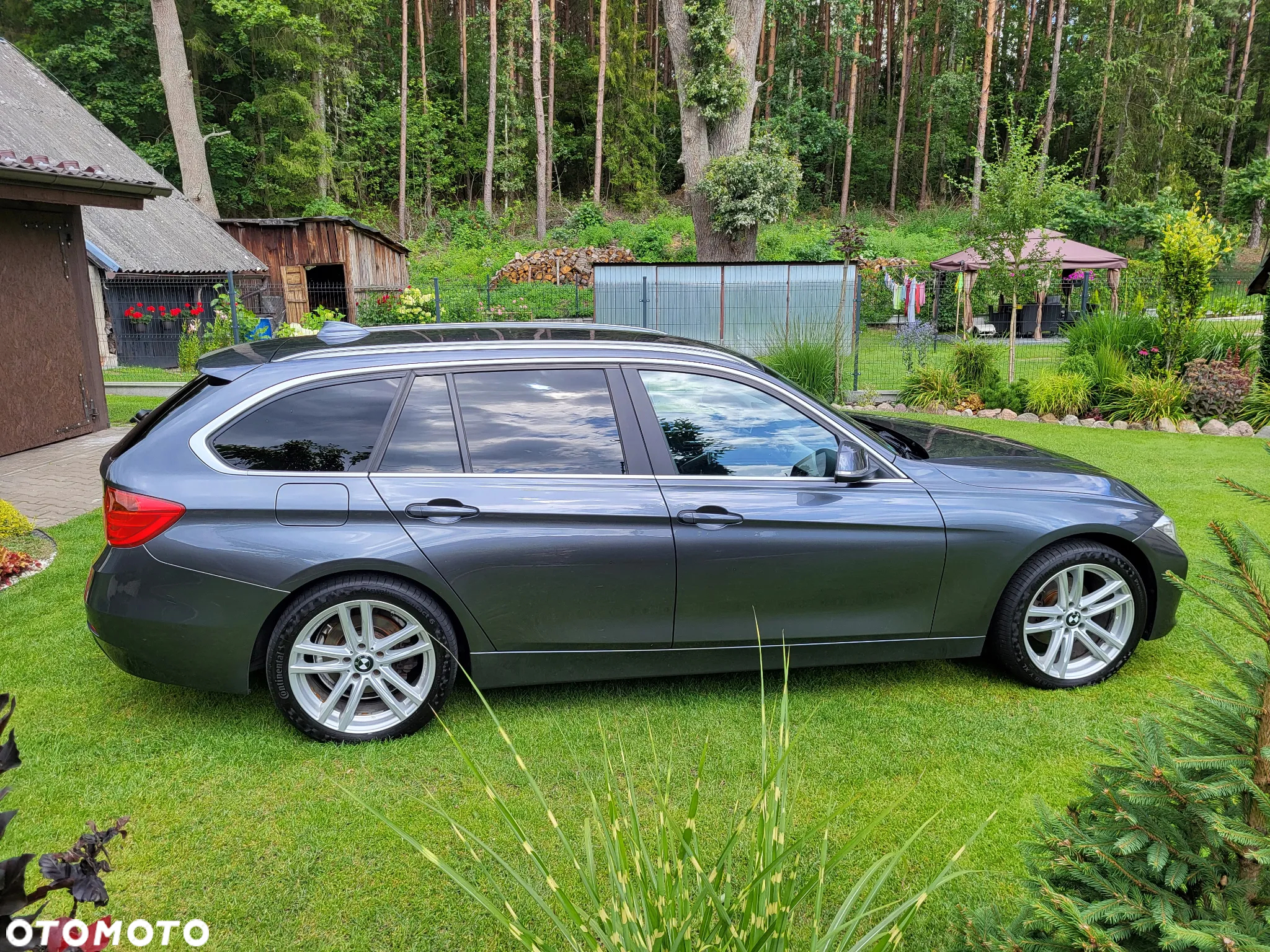 BMW Seria 3 318d Touring - 18