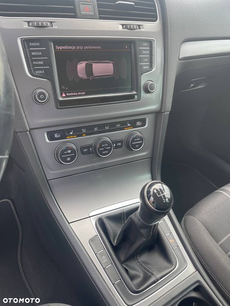 Volkswagen Golf 1.6 TDI BlueMotion Technology Lounge - 14