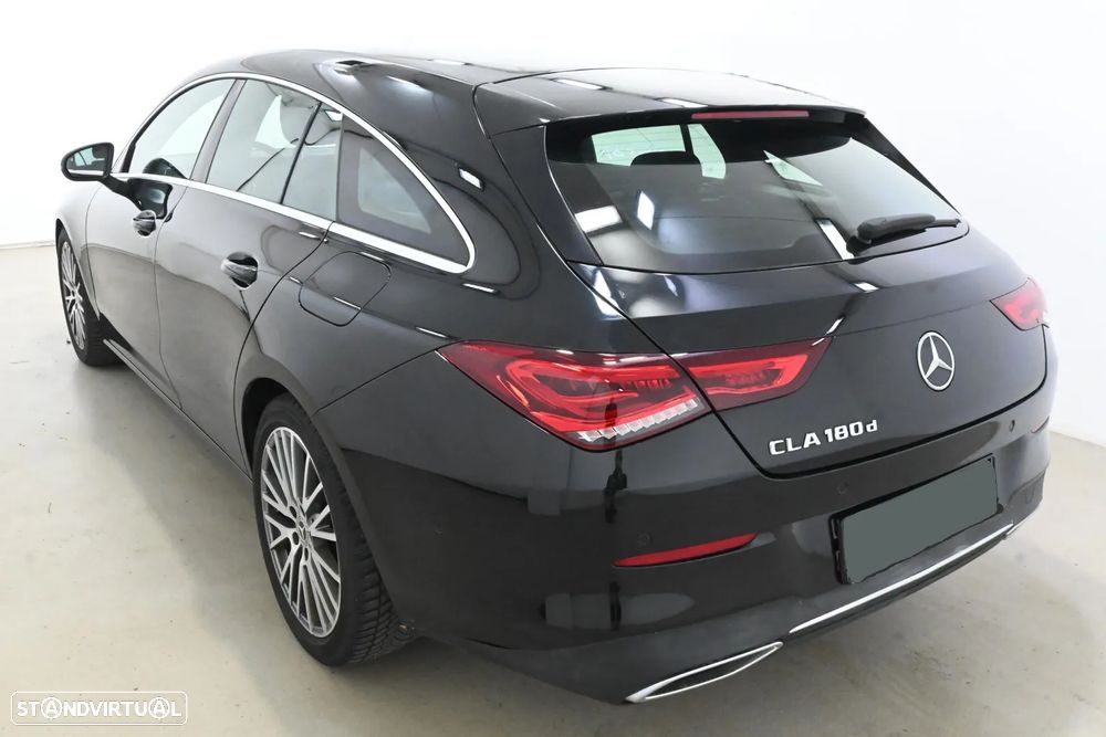 Mercedes-Benz CLA 180 d Shooting Brake 7G-DCT Progressive - 3