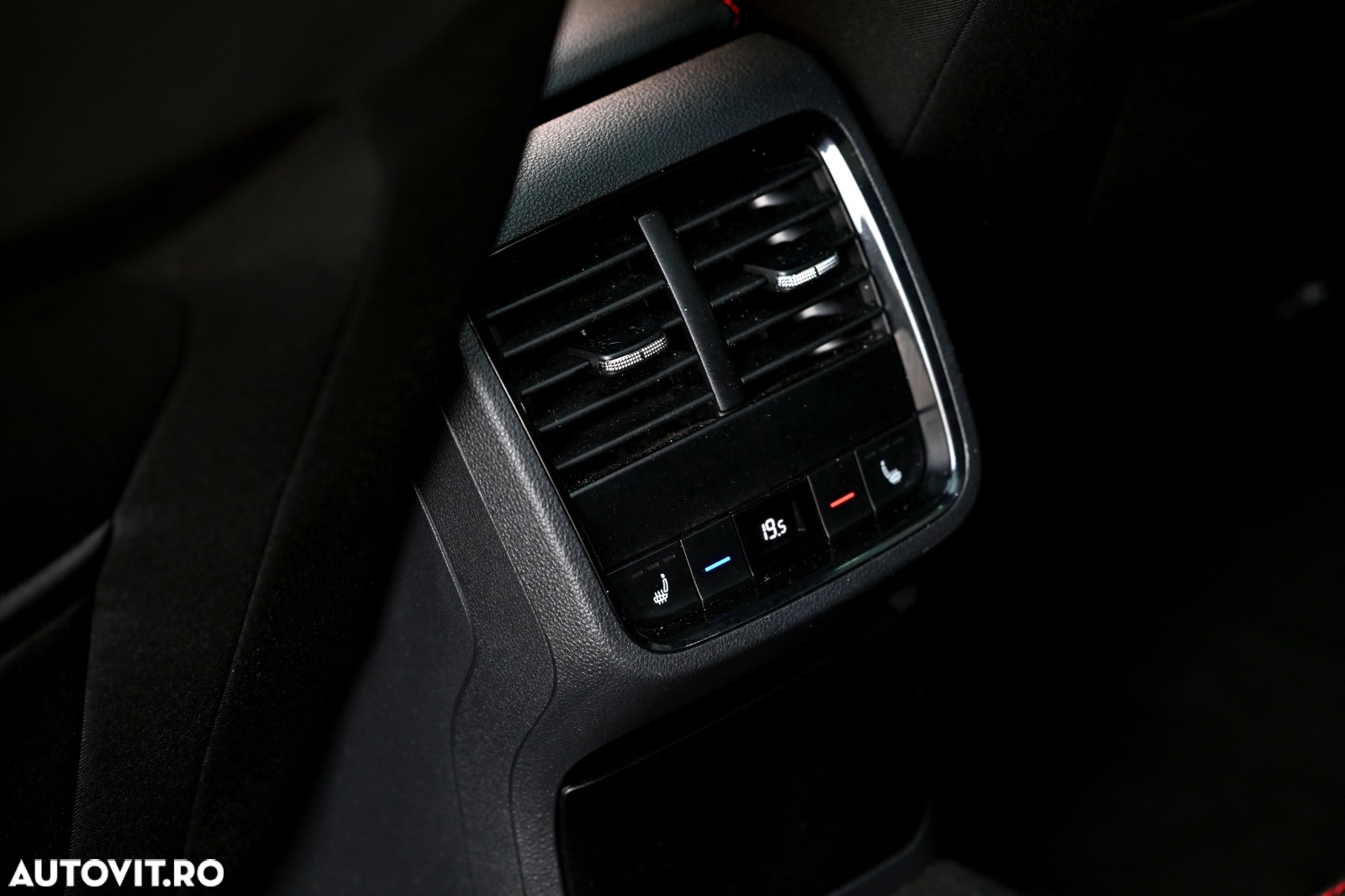 Skoda Octavia 2.0 TDI DSG 4x4 RS First Edition - 18