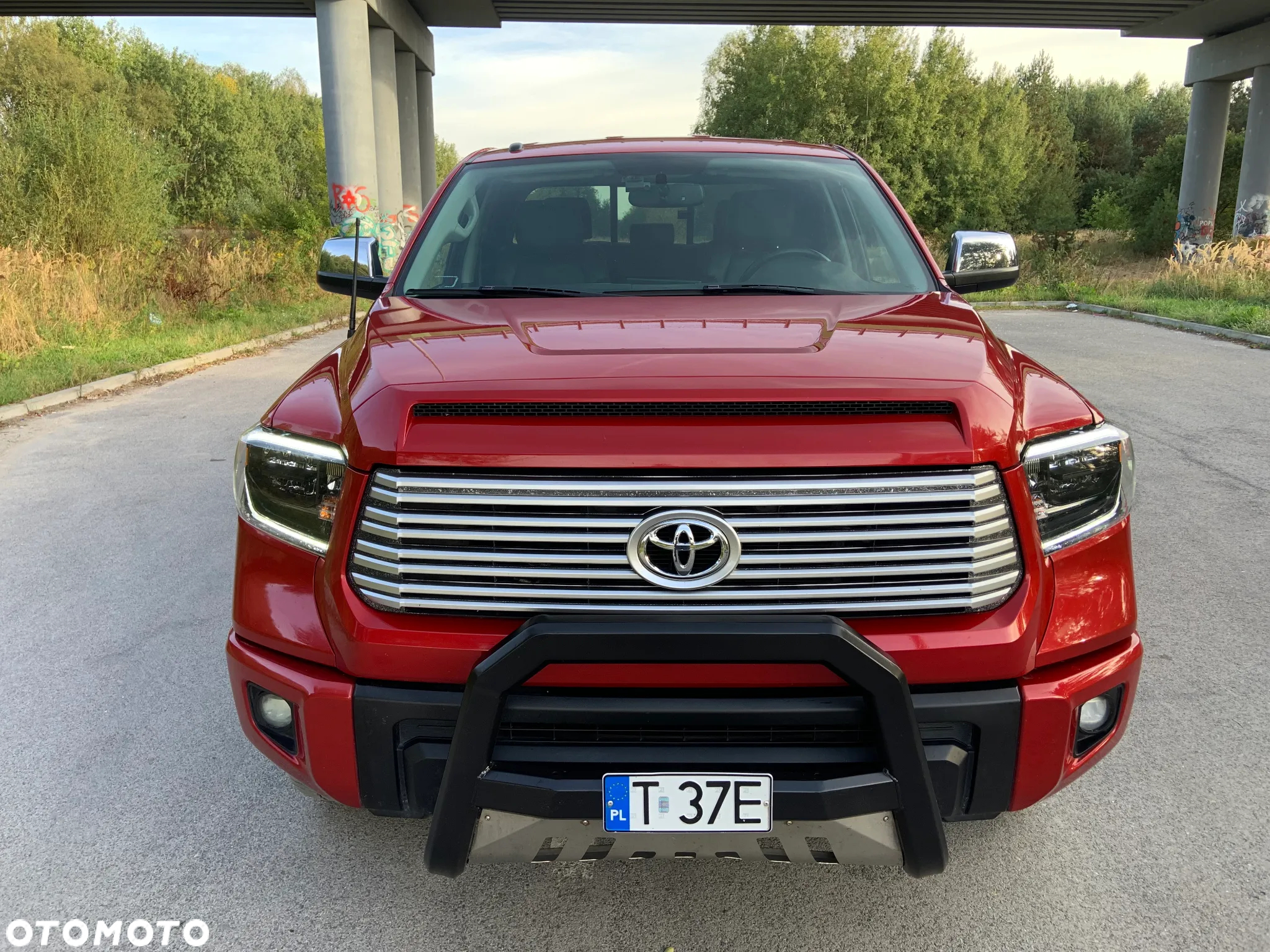 Toyota Tundra - 3