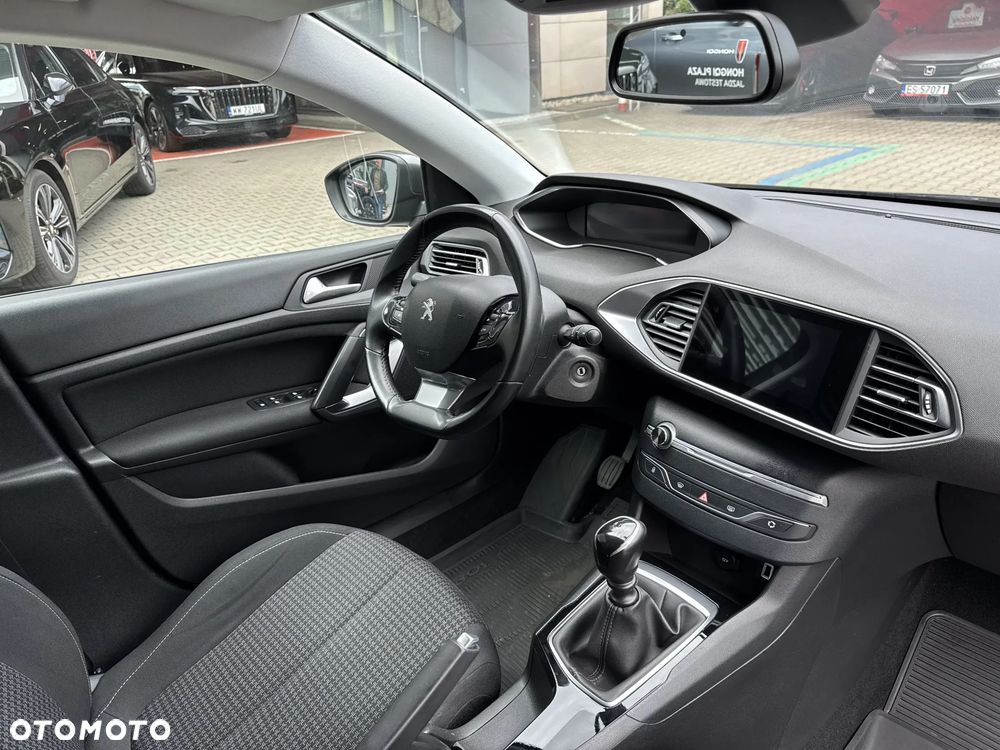 Peugeot 308 1.2 PureTech GPF Active Pack S&S - 9