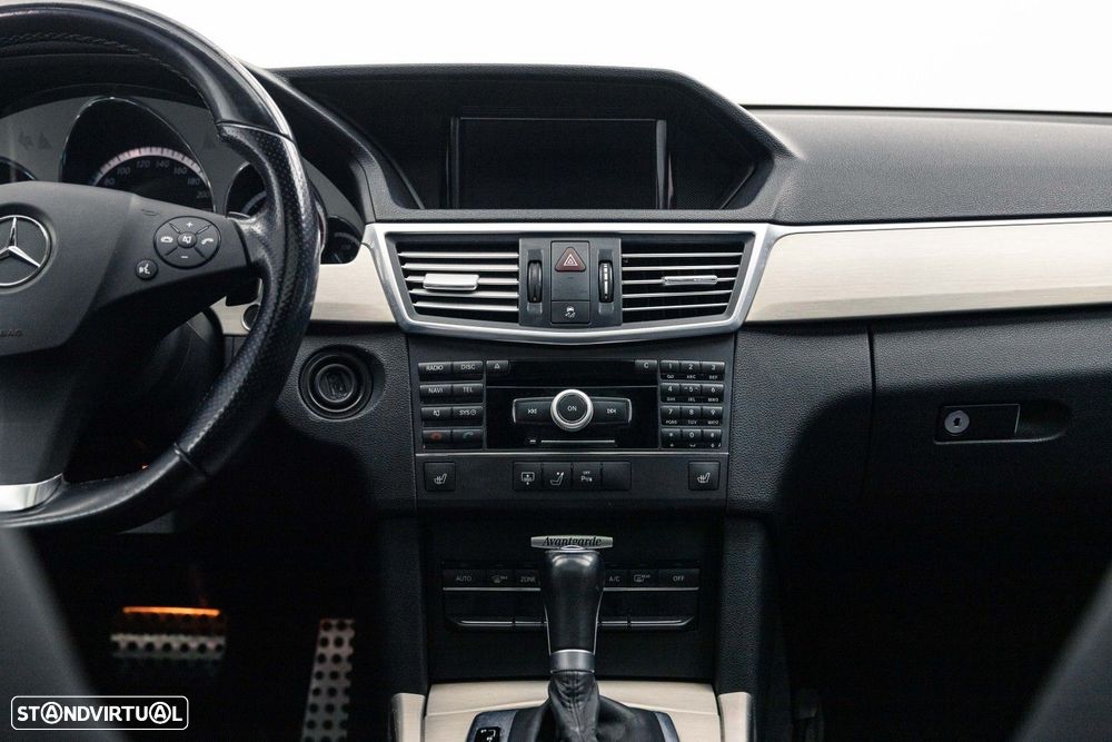 Mercedes-Benz E 250 BlueTEC Avantgarde Auto - 15