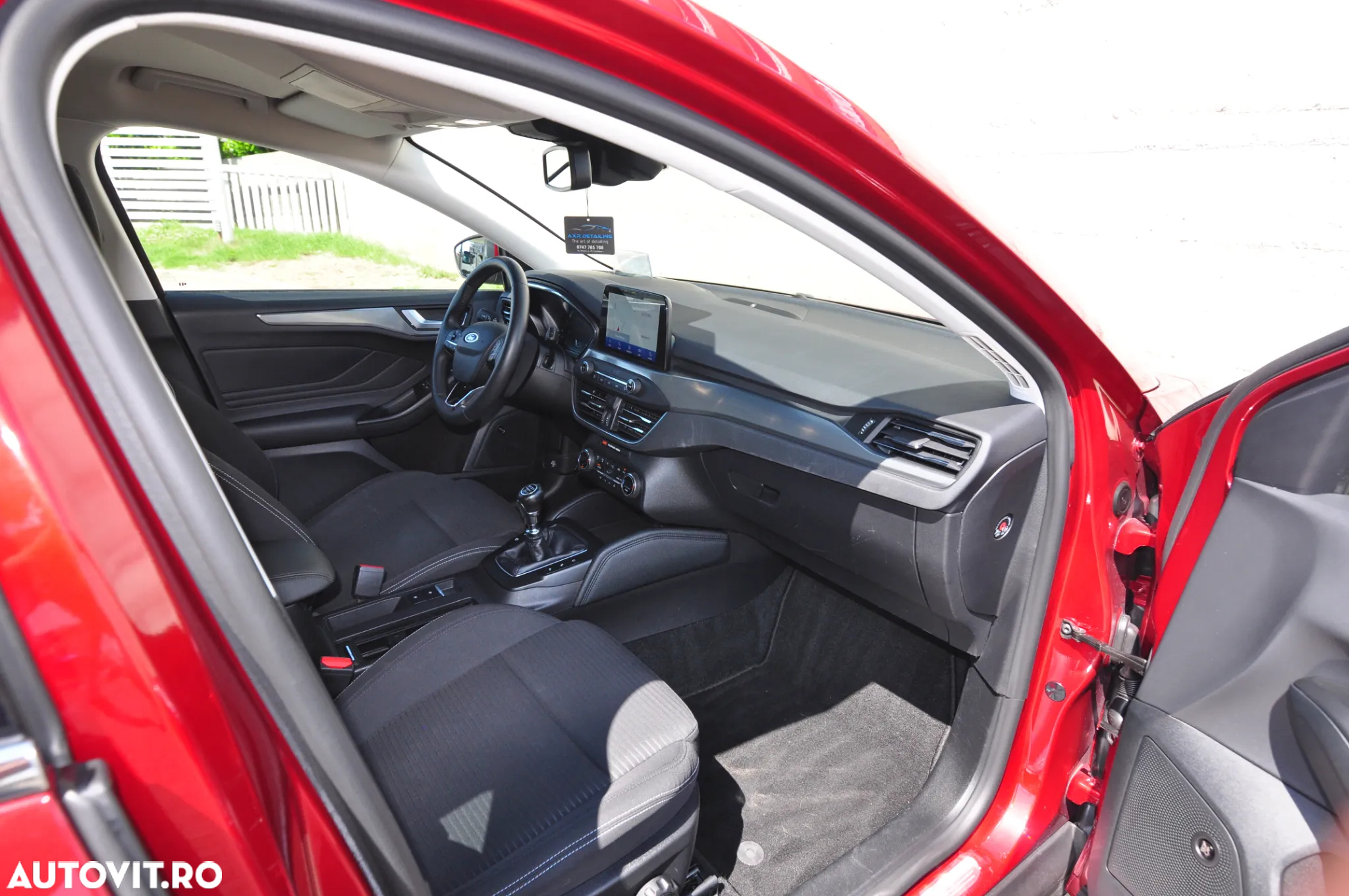 Ford Focus 1.5 EcoBlue Start-Stopp-System TITANIUM - 18