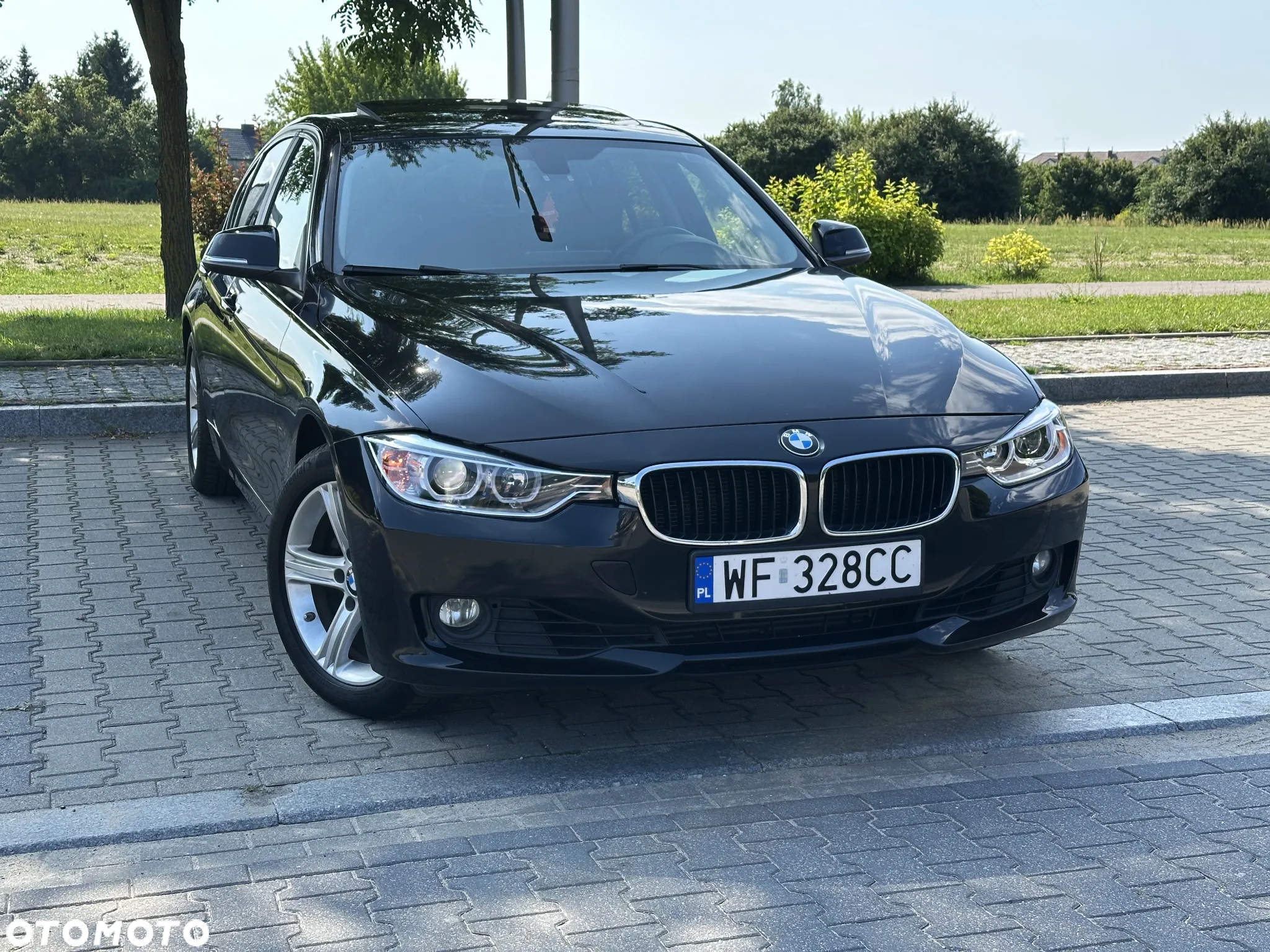 BMW Seria 3 328i xDrive Luxury Line - 8