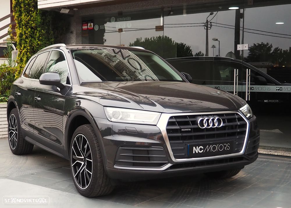 Audi Q5 40 TDI quattro S tronic sport - 4