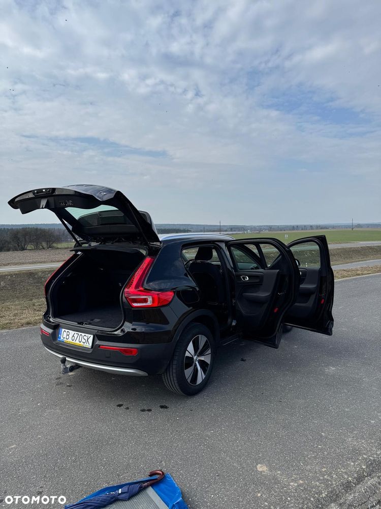 Volvo XC 40 T3 Momentum - 12