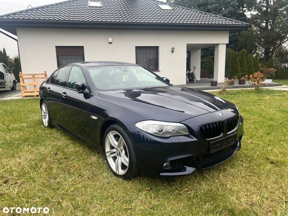 BMW Seria 5 528i xDrive Sport-Aut - 1