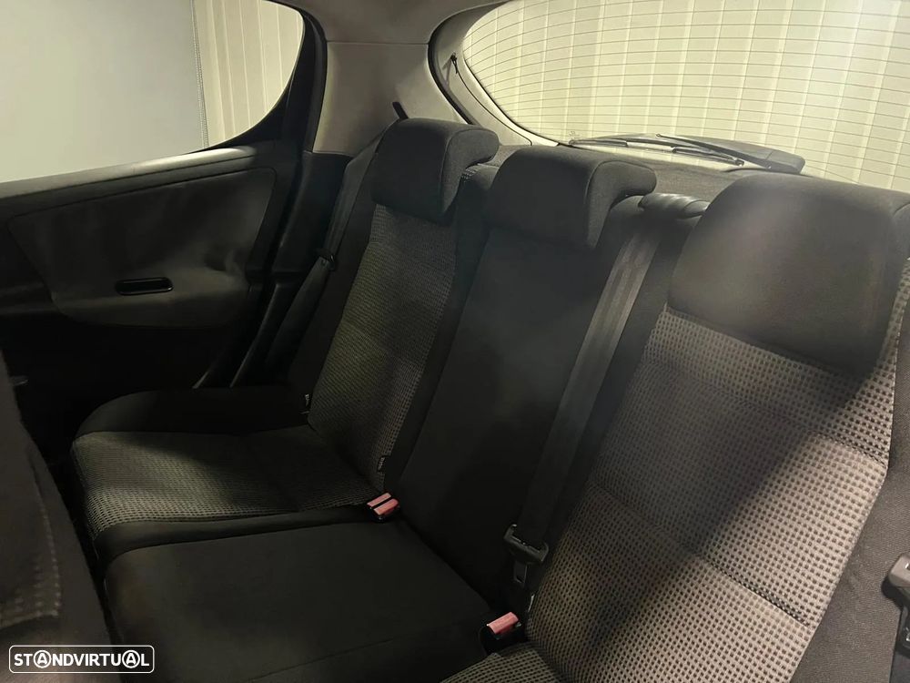 Peugeot 207 1.4 HDi Sport - 15