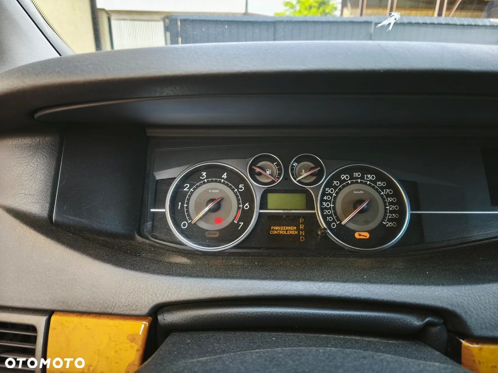 Renault Vel Satis - 10