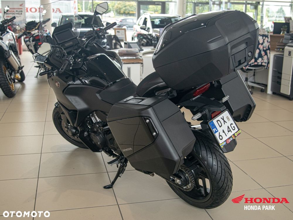 Honda NT - 7