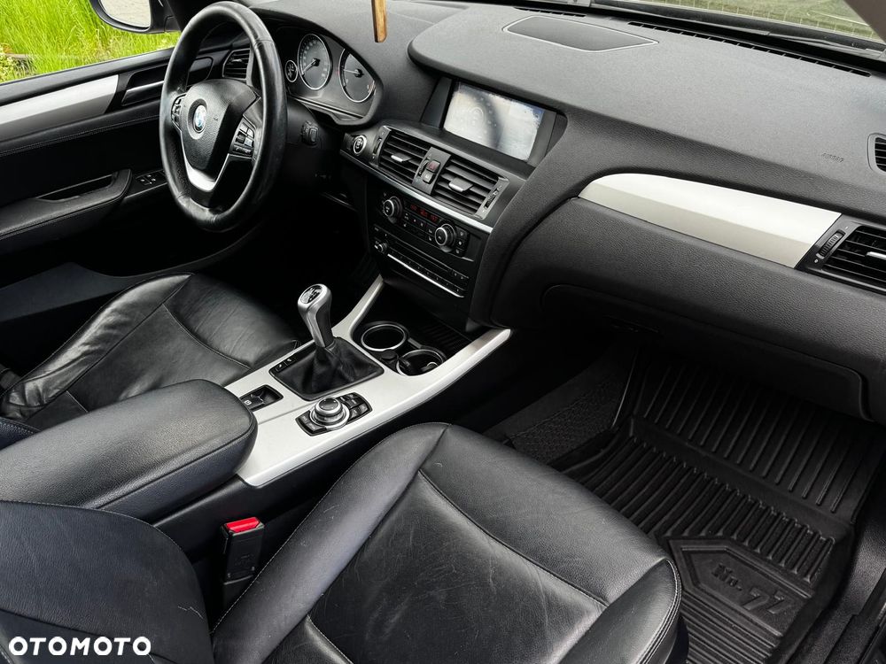 BMW X3 xDrive20d - 28