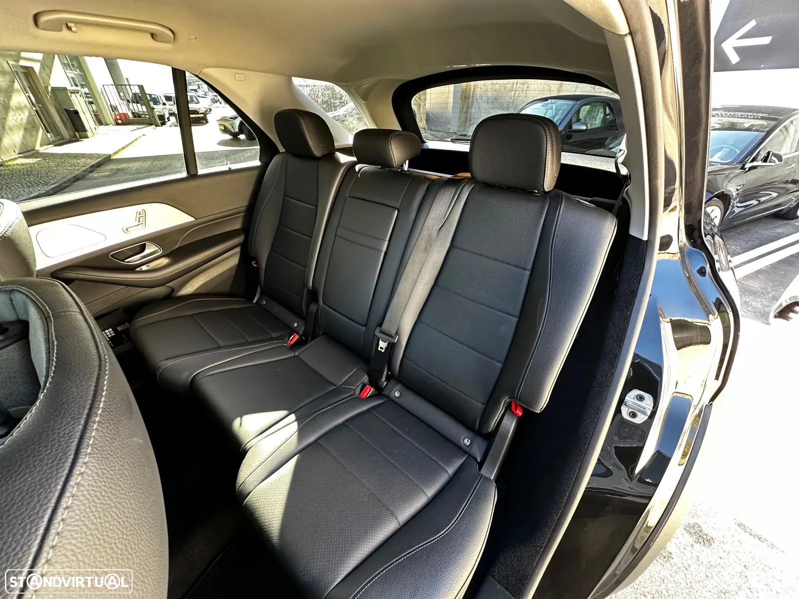 Mercedes-Benz GLE 300 d 4Matic - 5
