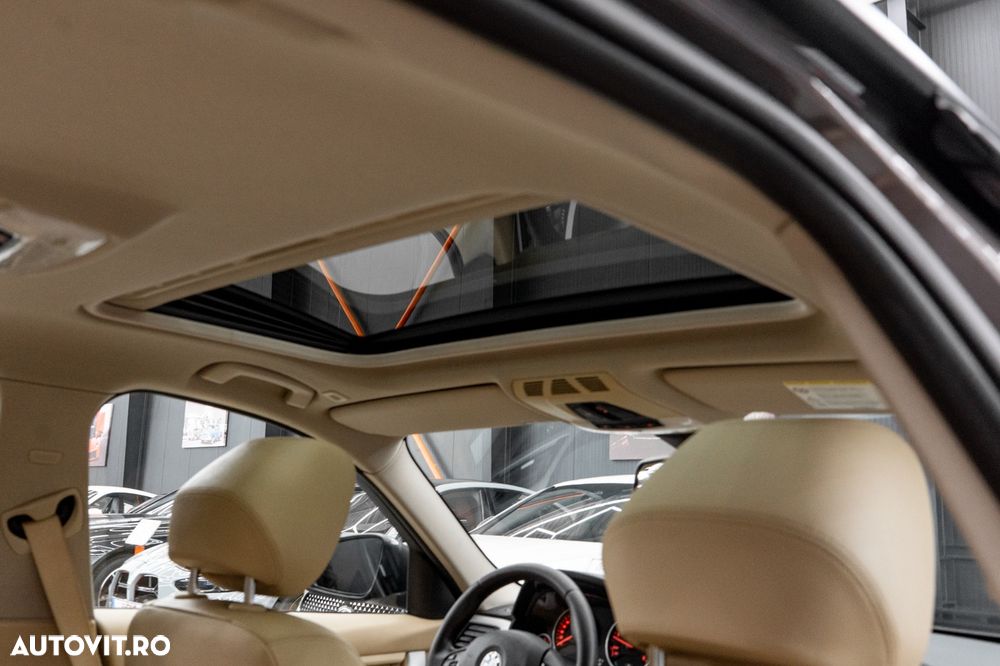 BMW Seria 3 320d xDrive Aut. - 13