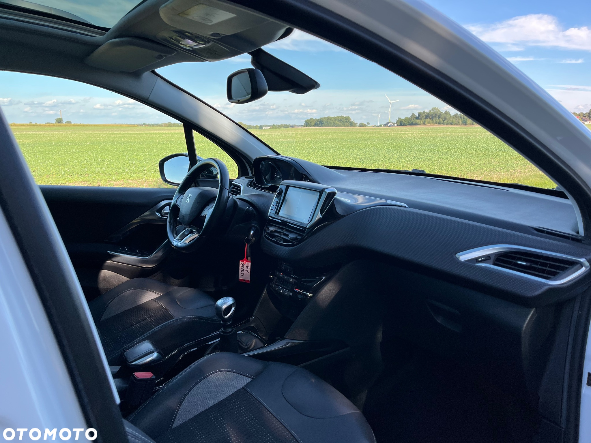 Peugeot 2008 - 32