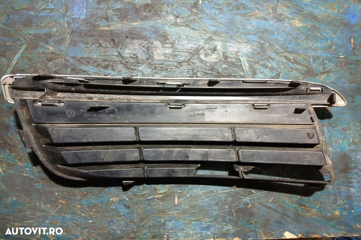 Grila bara fata stanga 1K0853665G 1K0853665G Volkswagen VW Golf 5 [20 - 2