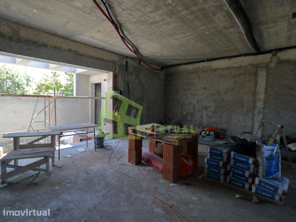 Moradia Isolada Térrea T3 em Construção | Fernão Ferro - Grande imagem: 4/9