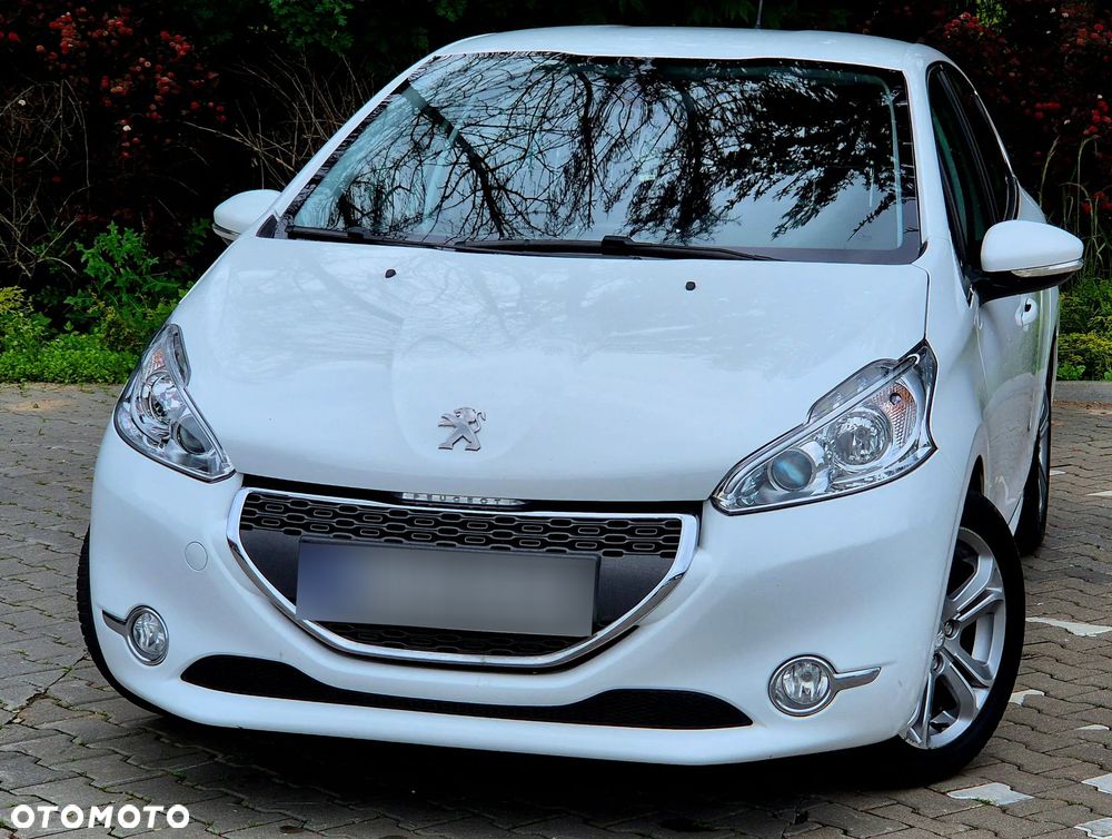 Peugeot 208 - 6