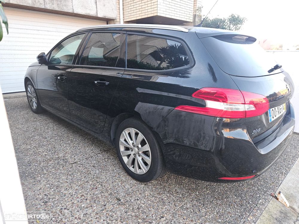 Peugeot 308 SW 1.5 BlueHDi Style - 14