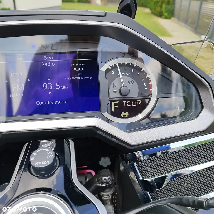 Honda GL - 12