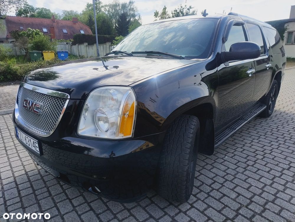 GMC Yukon Denali 6.2 - 7