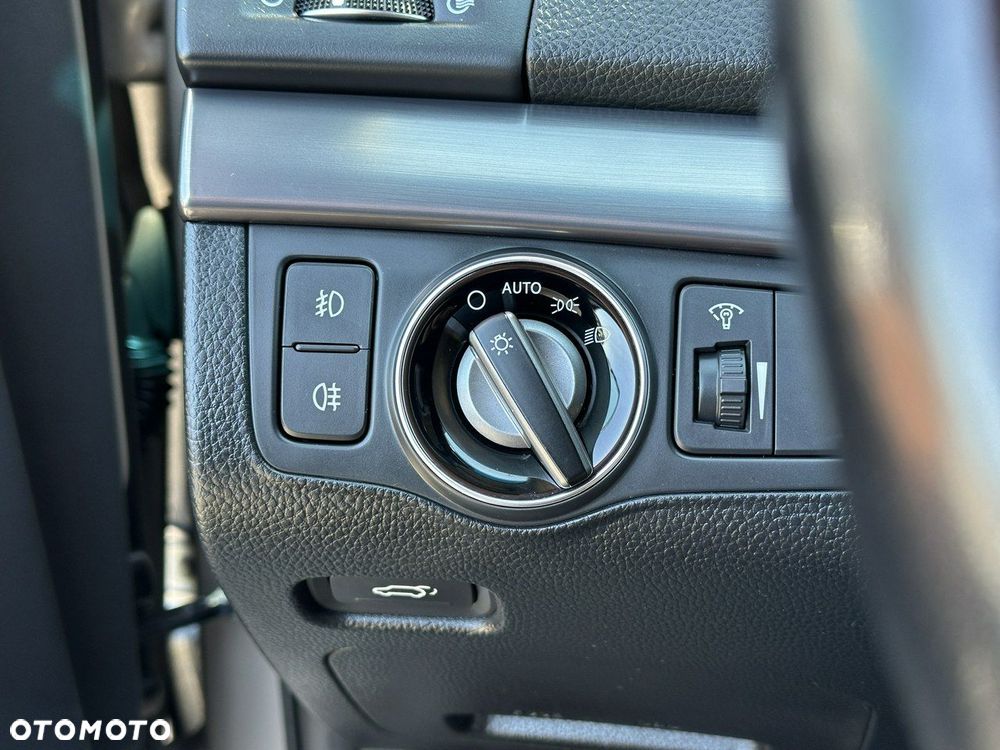 Hyundai i40 Kombi 1.7 CRDi DCT Premium - 31