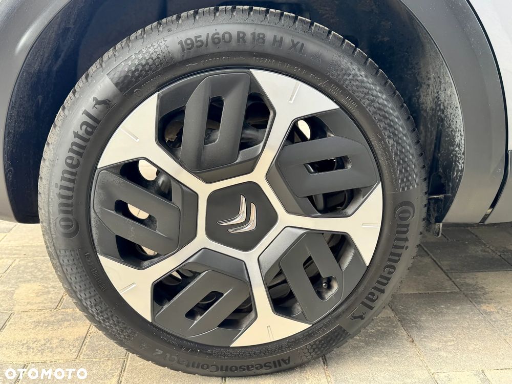 Citroën C4 BlueHDi 110 Stop&Start SHINE - 28